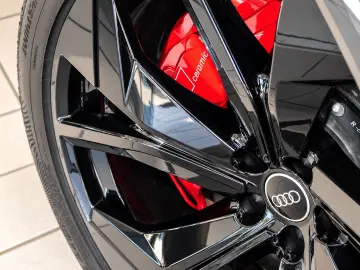 AUDI RS Q8 4.0 TFSI quattro 23  PANO. 360  SOFTCLOSE