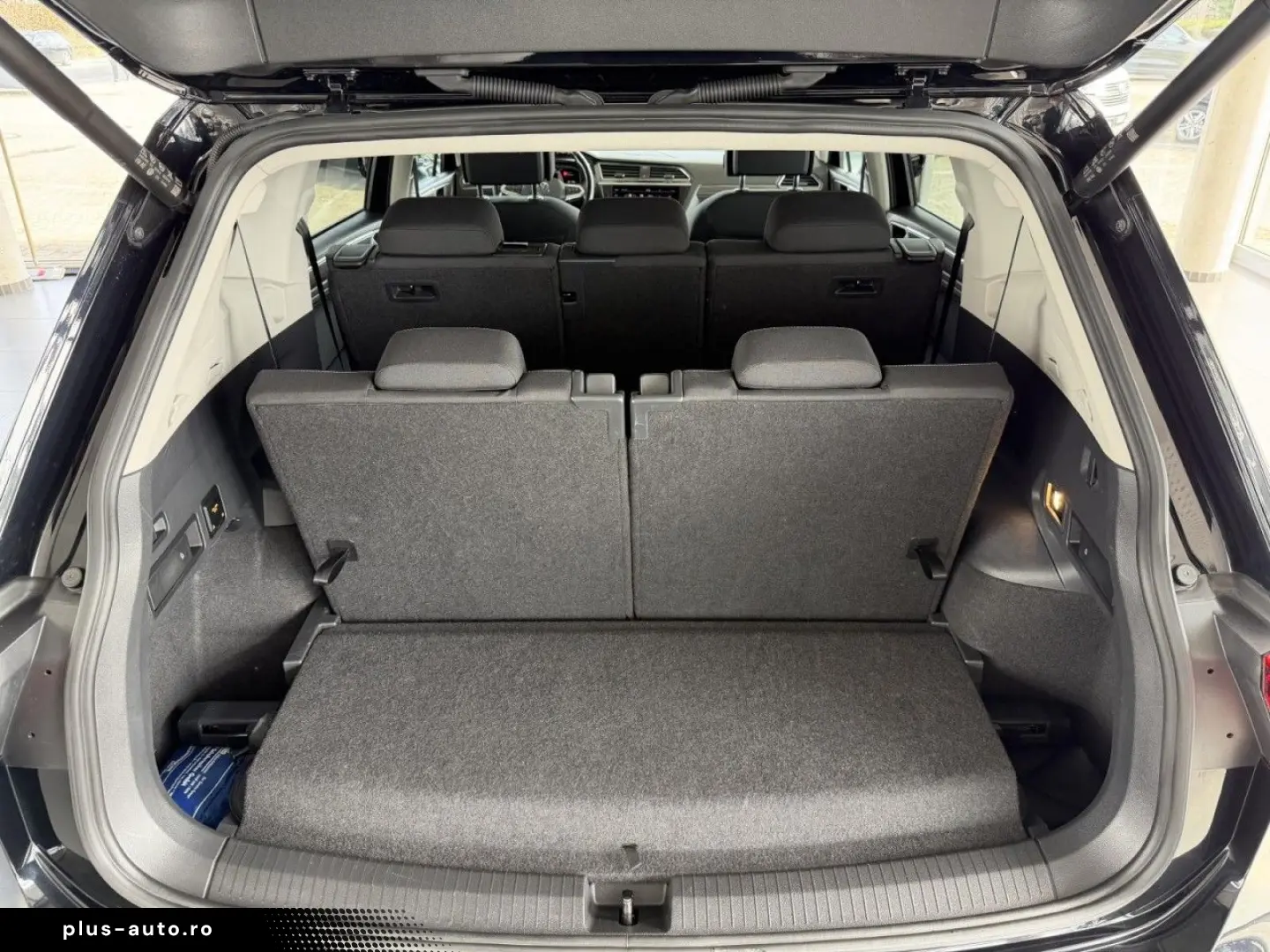 VW Tiguan Allspace Elegance 4M 2.0 TSI DSG 7.SI LED