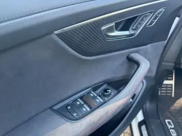 AUDI RSQ8 TFSI Q HD-MATRIX LUFT LM23 B&O PANO LEDER