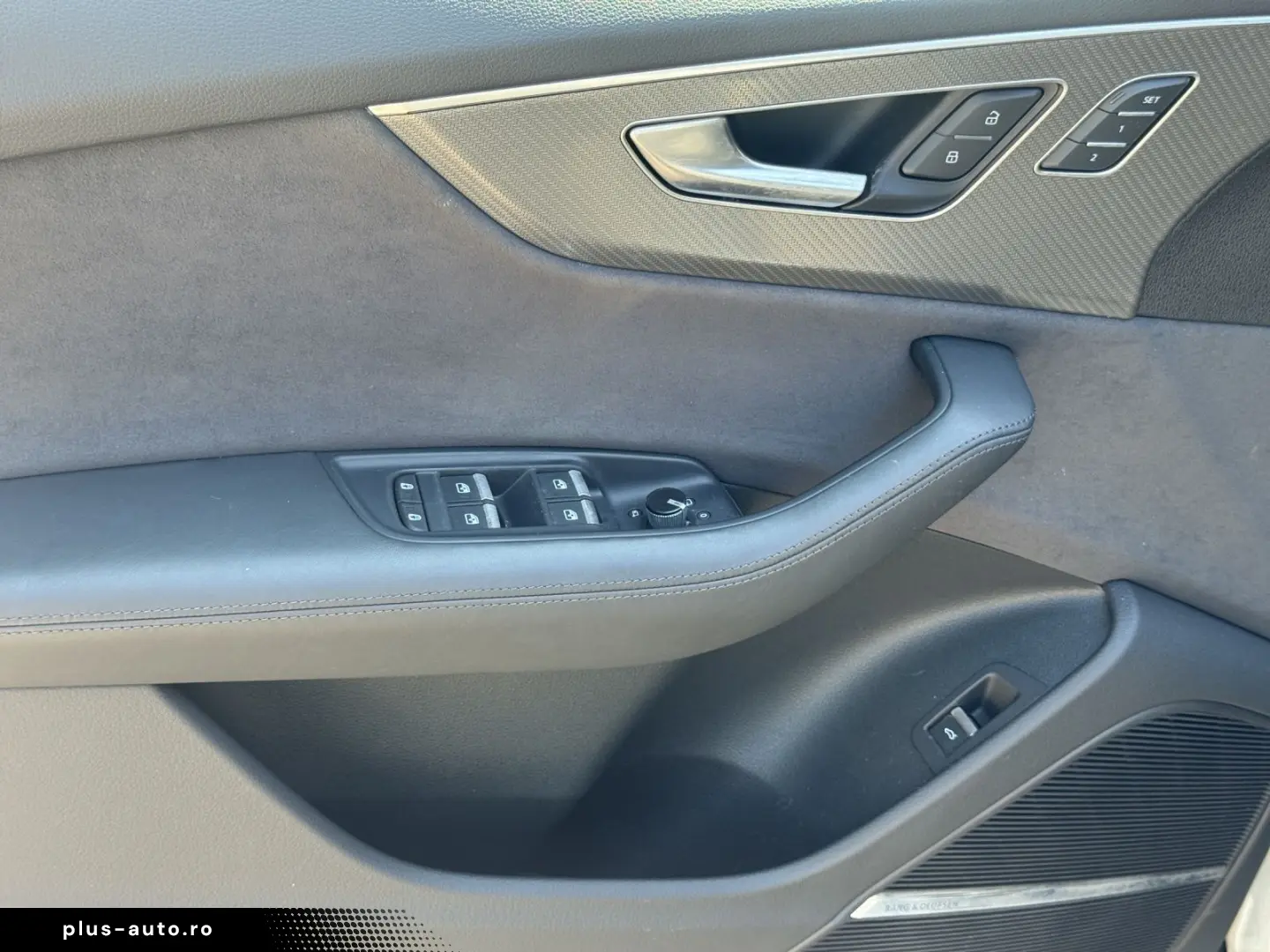 AUDI RSQ8 TFSI Q LM23 PANO KERAMIK AHK