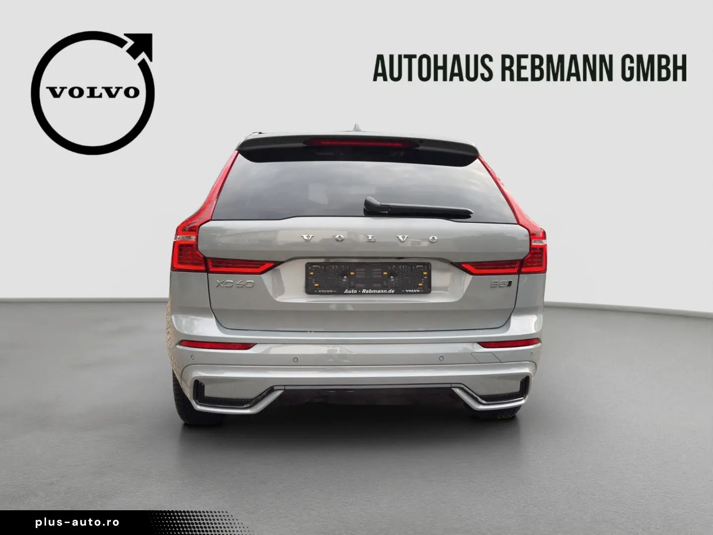 VOLVO XC60 Plus Dark AWD AHK STHZG ALARM