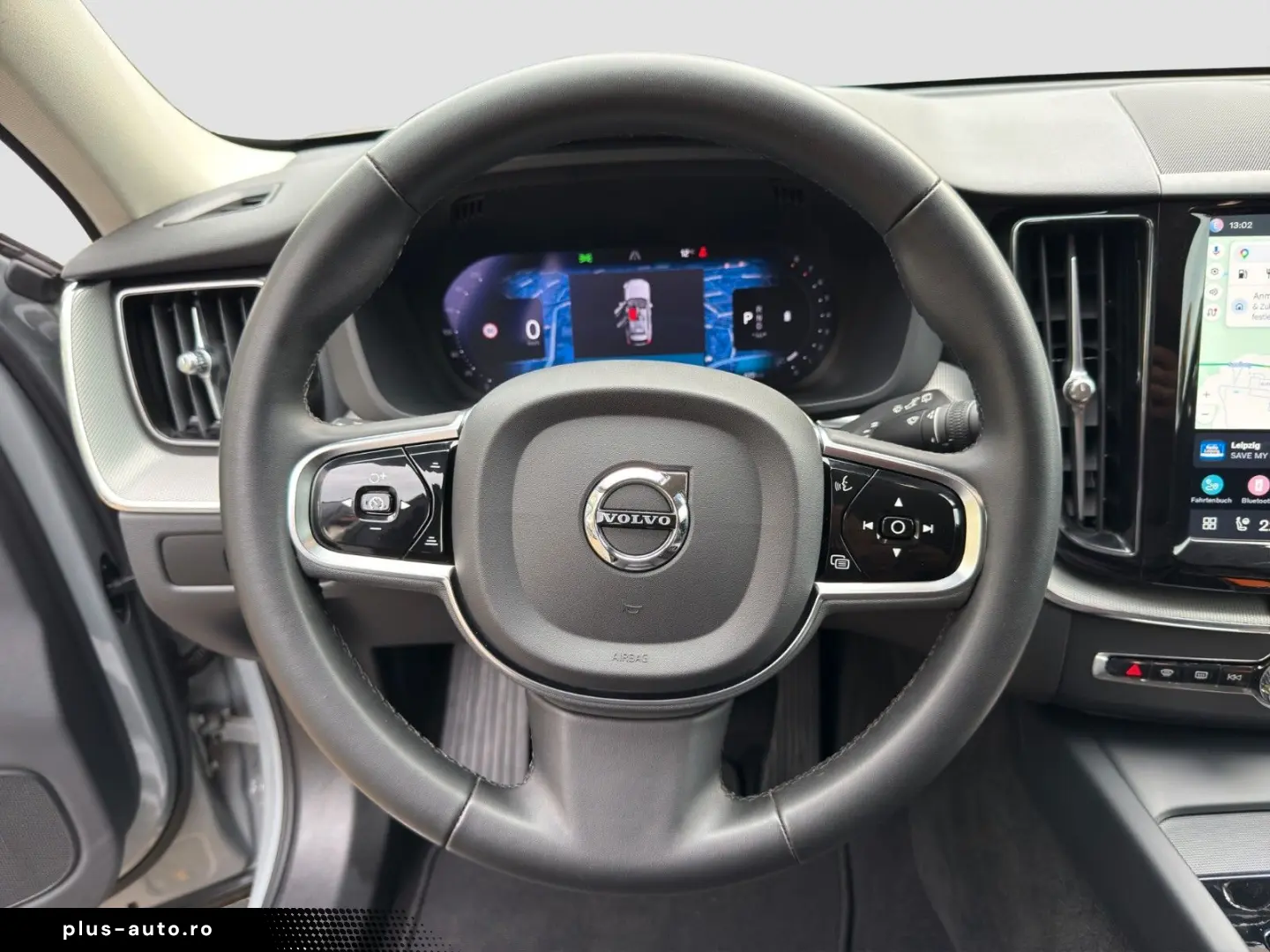 VOLVO XC60 Plus Dark AWD AHK STHZG ALARM