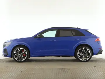 AUDI RS Q8 4.0 TFSI quattro Pano AHK RFK B&O LUFT Mem