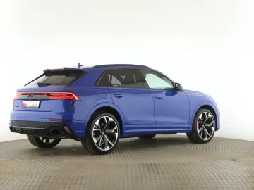 AUDI RS Q8 4.0 TFSI quattro Pano AHK RFK B&O LUFT Mem