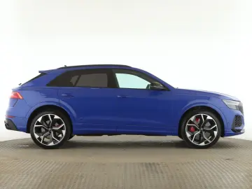 AUDI RS Q8 4.0 TFSI quattro Pano AHK RFK B&O LUFT Mem