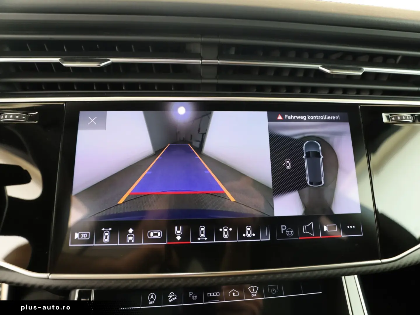 AUDI RS Q8 4.0 TFSI quattro Pano AHK RFK B&O LUFT Mem