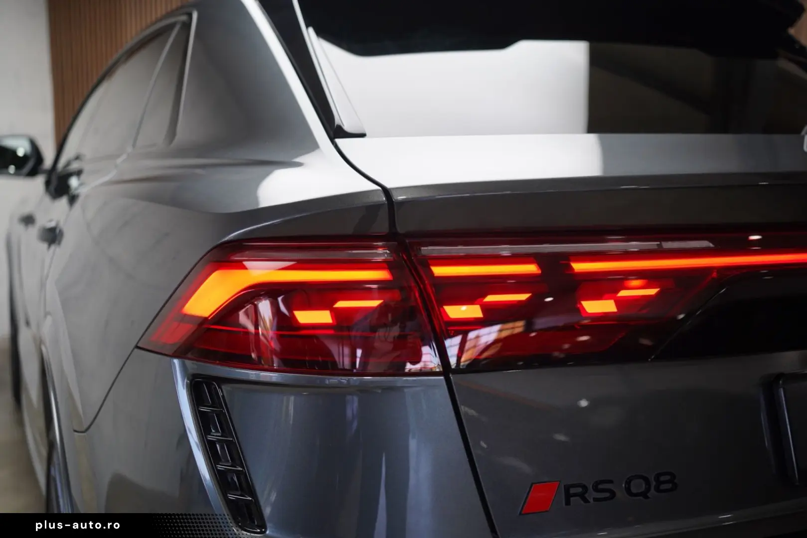 AUDI RS Q8   B&O   Matrix   AHK   HuD   Standheizung