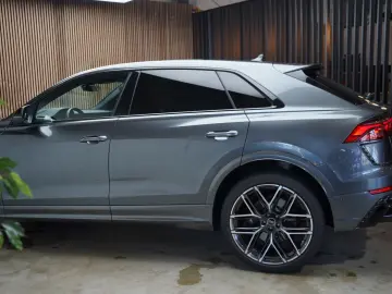 AUDI RS Q8   B&O   Matrix   AHK   HuD   Standheizung