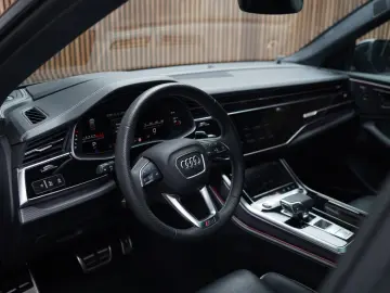 AUDI RS Q8   B&O   Matrix   AHK   HuD   Standheizung