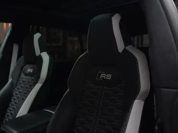 AUDI RS Q8   B&O   Matrix   AHK   HuD   Standheizung