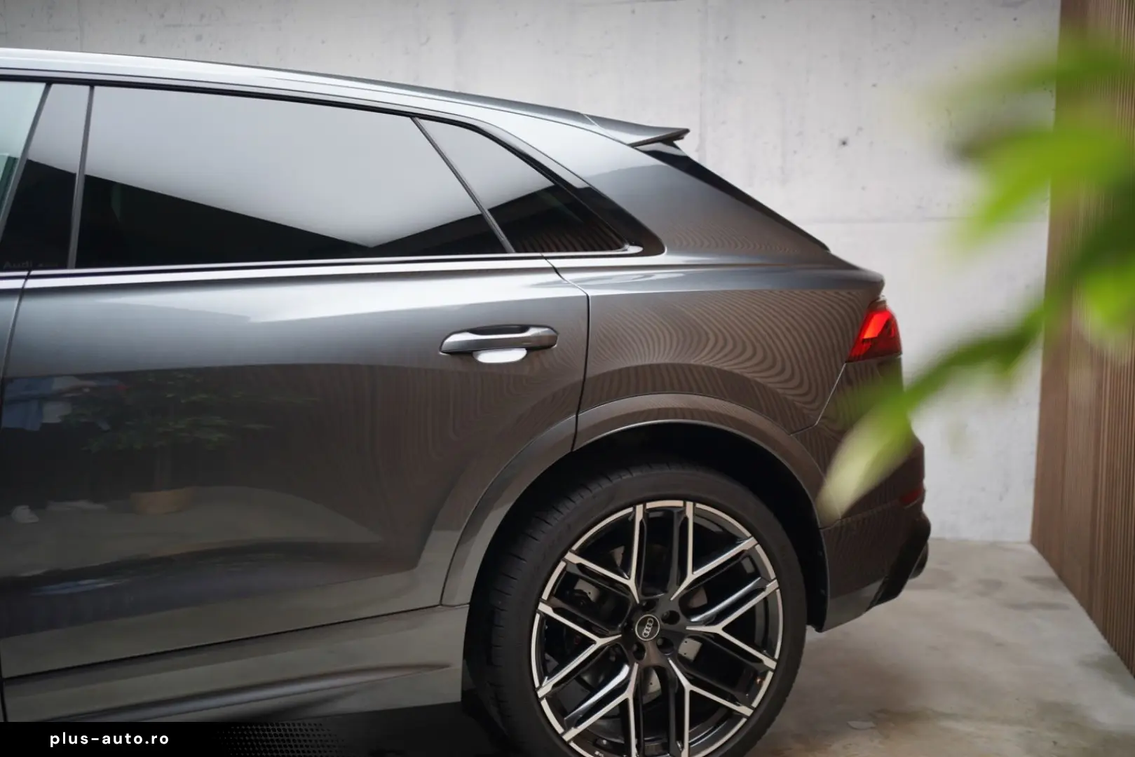 AUDI RS Q8   B&O   Matrix   AHK   HuD   Standheizung