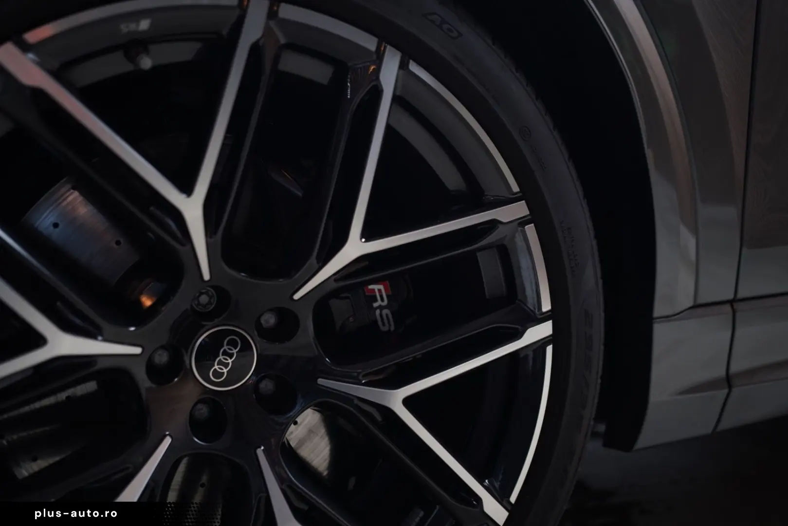 AUDI RS Q8   B&O   Matrix   AHK   HuD   Standheizung