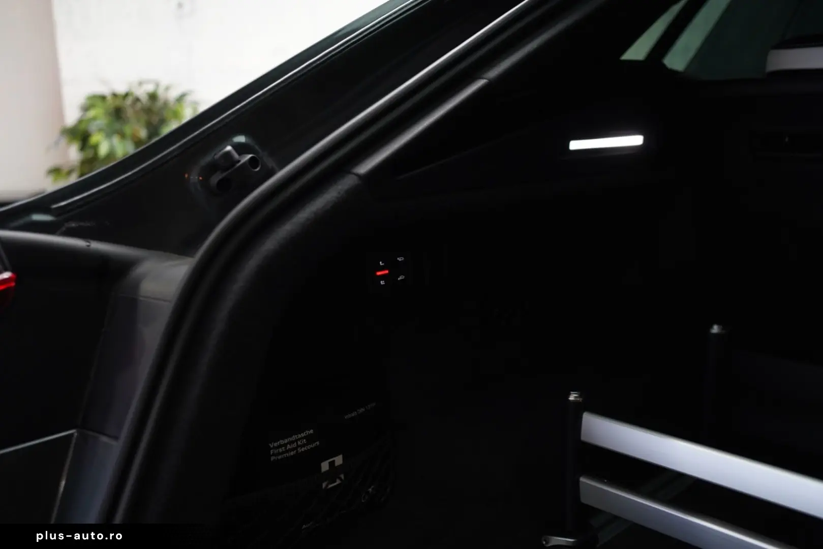AUDI RS Q8   B&O   Matrix   AHK   HuD   Standheizung