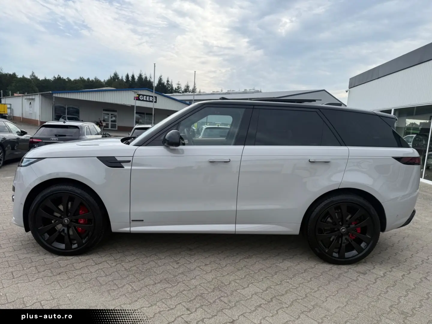 LAND ROVER Range Rover Sport Autobiography SV Bespoke Full
