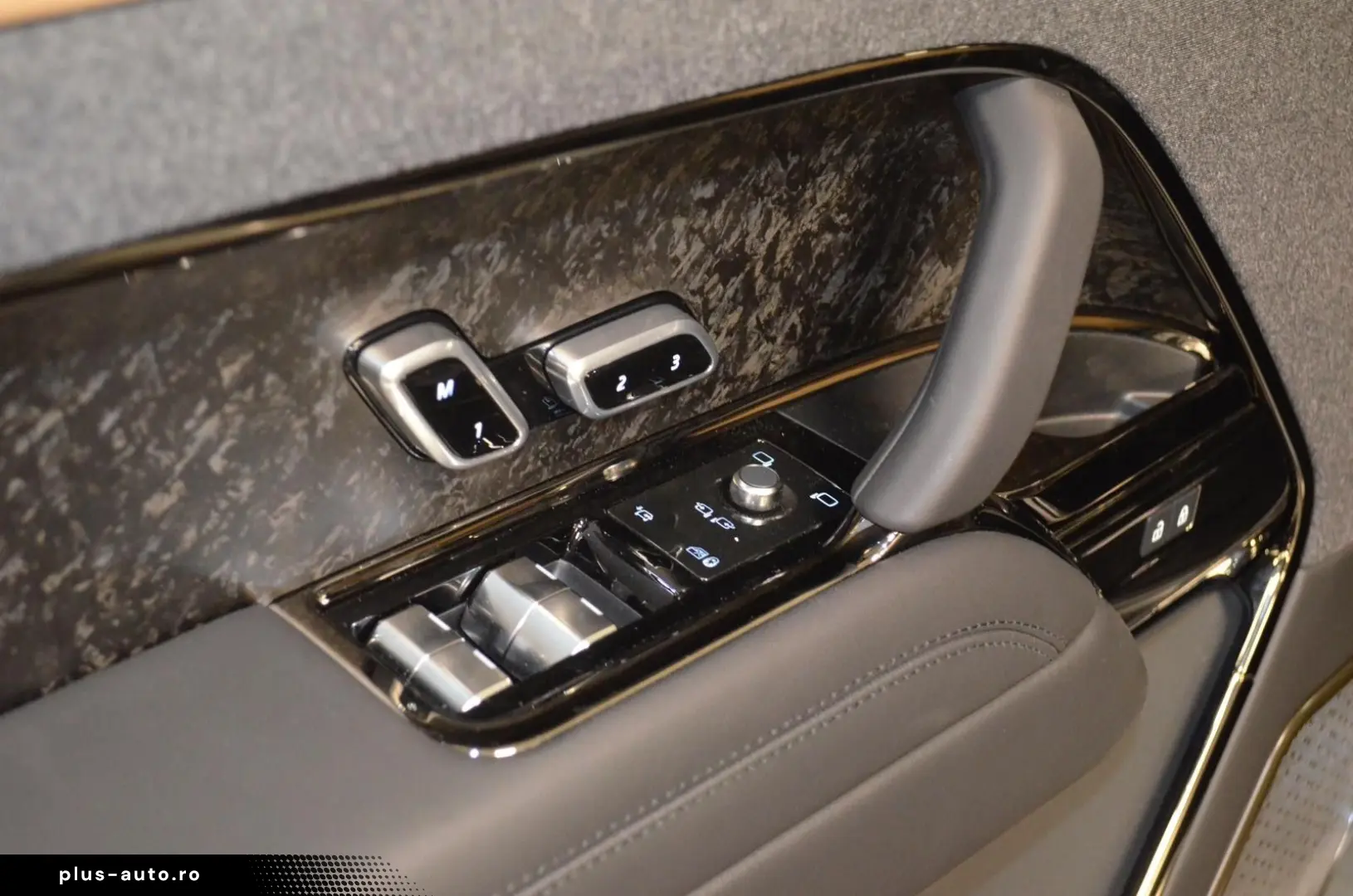 LAND ROVER Range Rover Sport Autobiography SV Bespoke Full