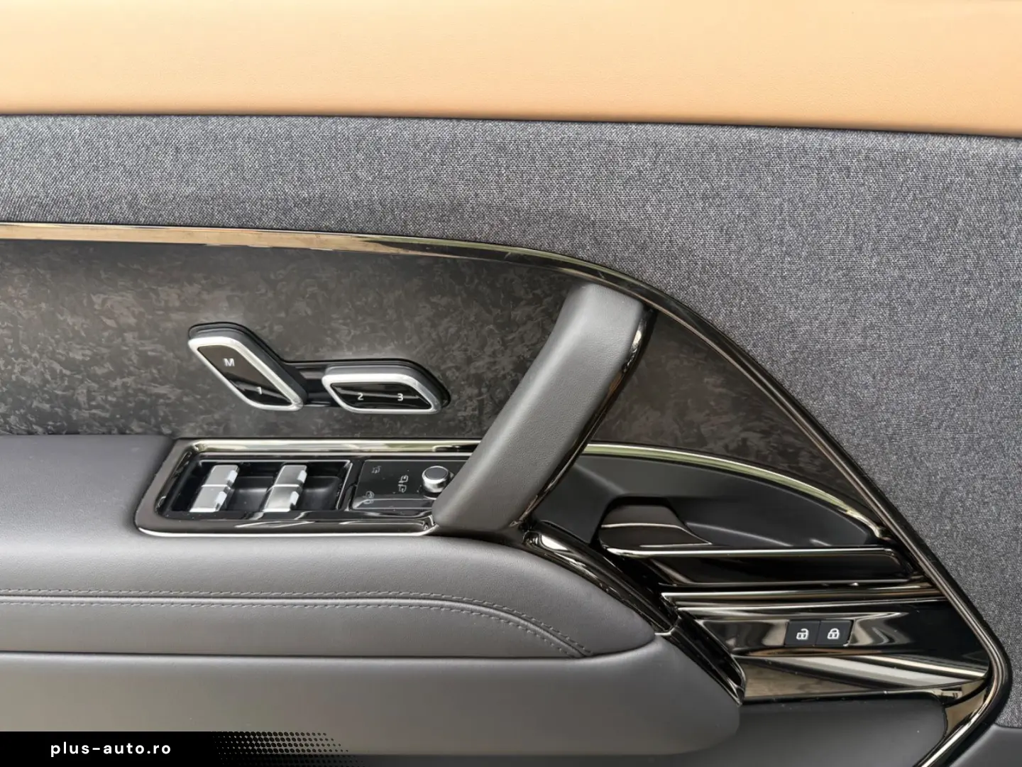 LAND ROVER Range Rover Sport Autobiography SV Bespoke Full