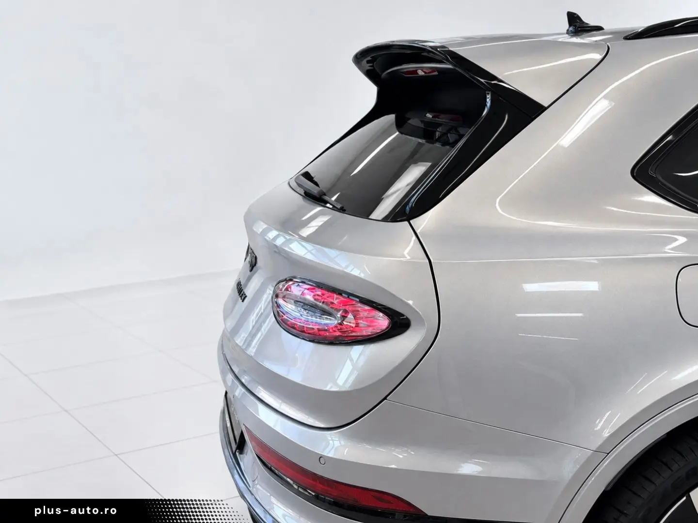 BENTLEY Bentayga  Speed   Naim  Ceramic  Akrapovic