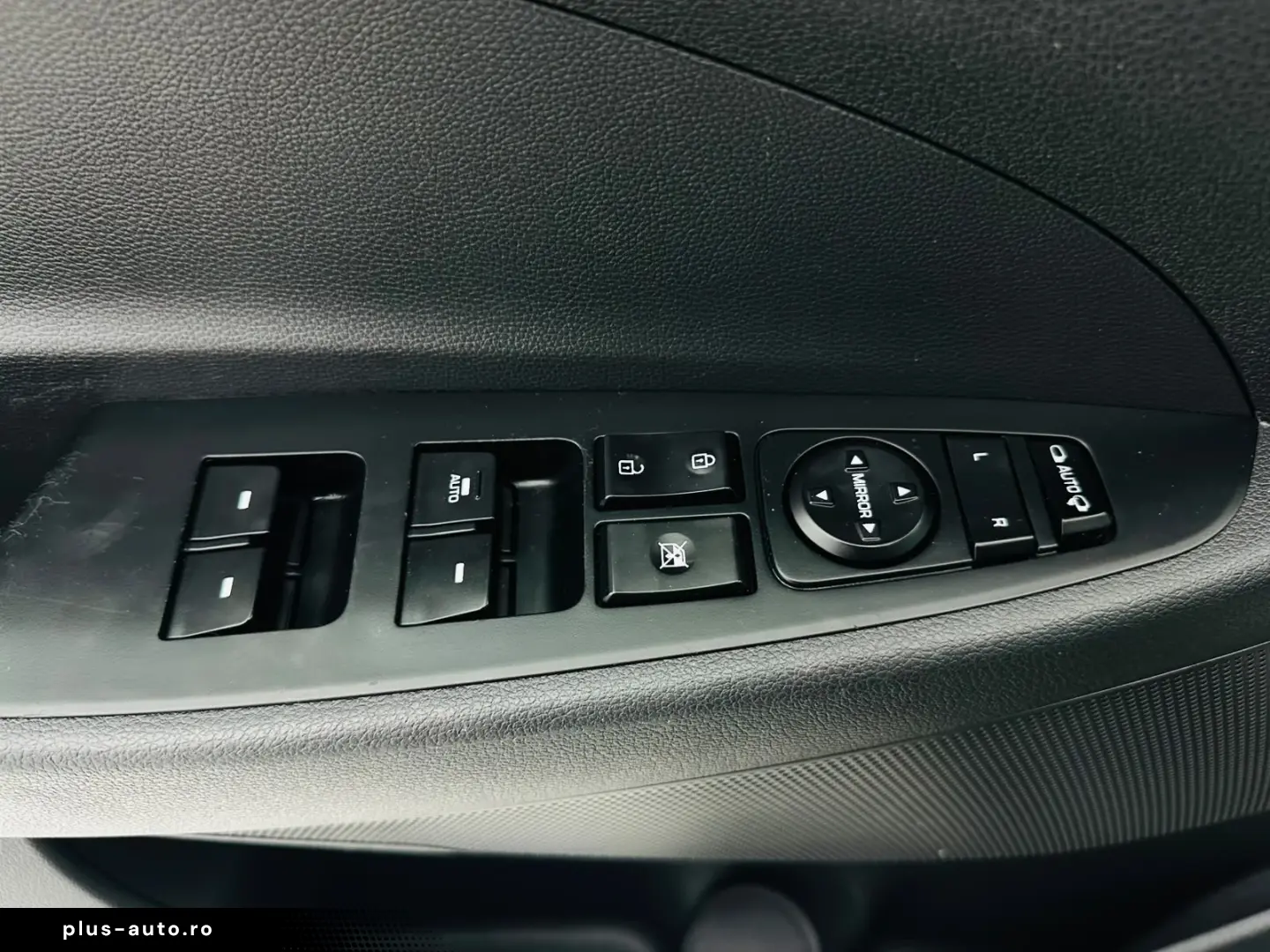 HYUNDAI TUCSON 2016 1.7D E6 Garantie 12 Luni Rate Avans 0 Do