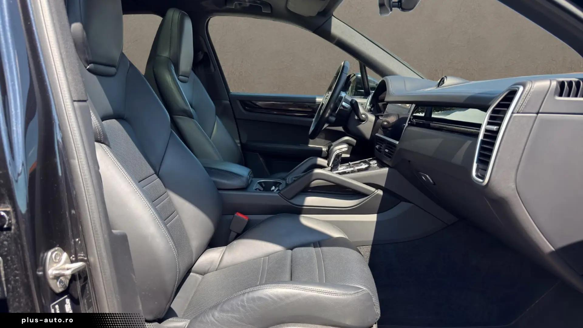 Porsche Cayenne E-Hybrid 22  Panoramic roof BOSE