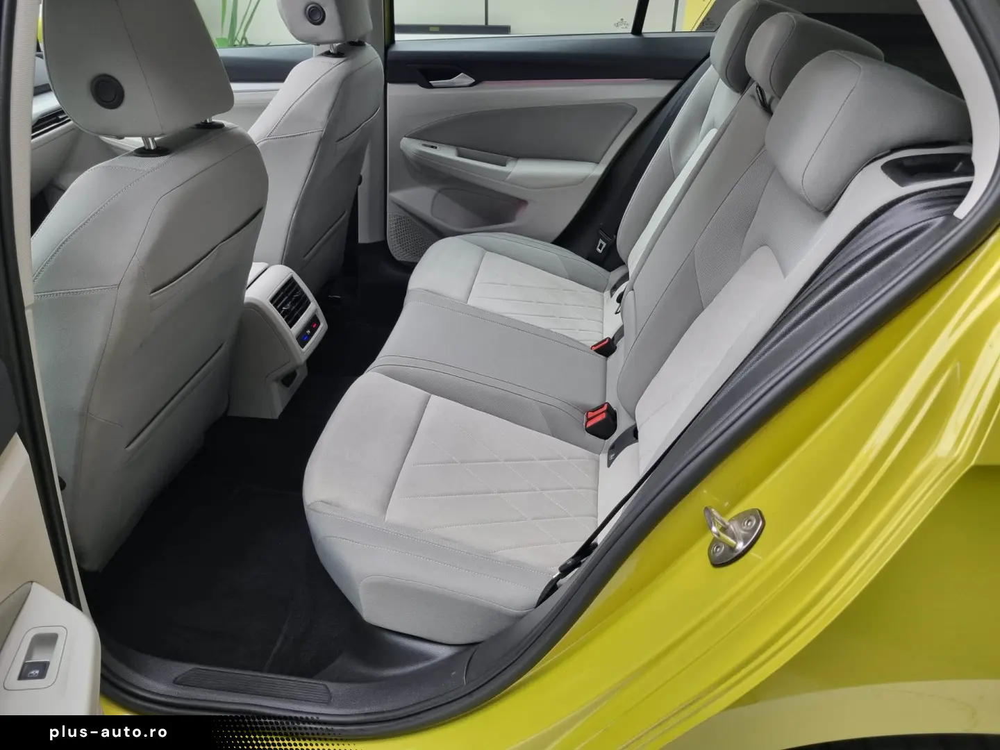 Volkswagen Golf VIII 2.0 TDI  116cp  Euro 6
