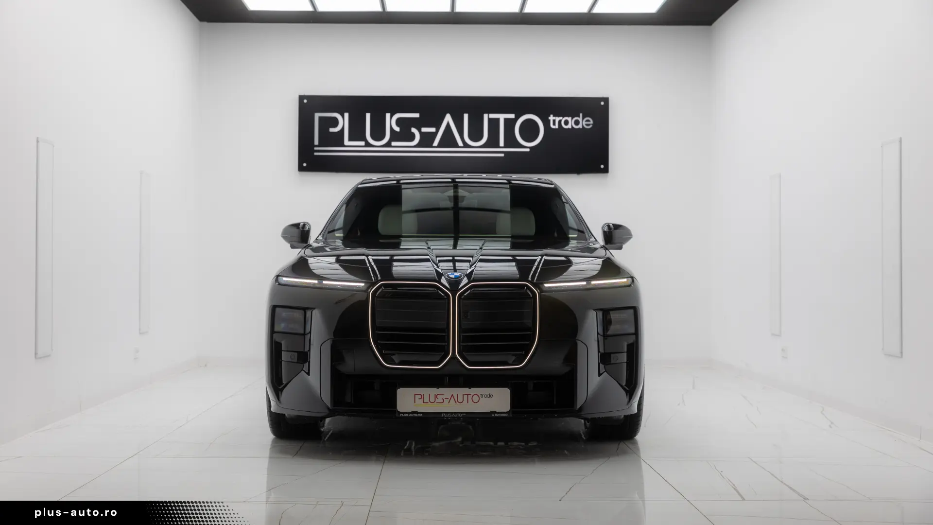 BMW 740 xDrive MHEV IN STOC