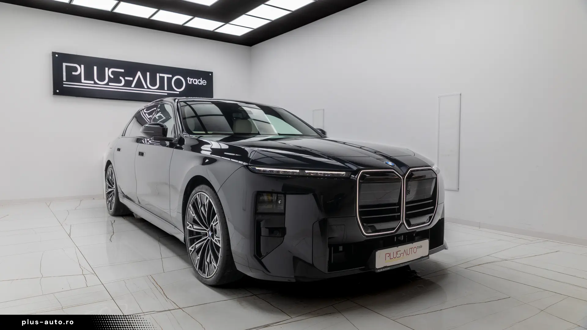 BMW 740 xDrive  IN STOC