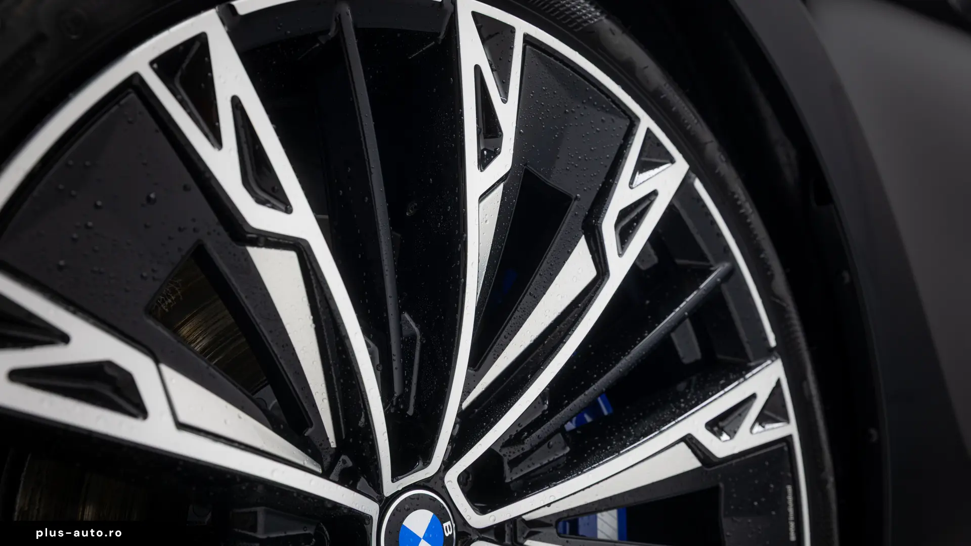 BMW 740 xDrive  IN STOC
