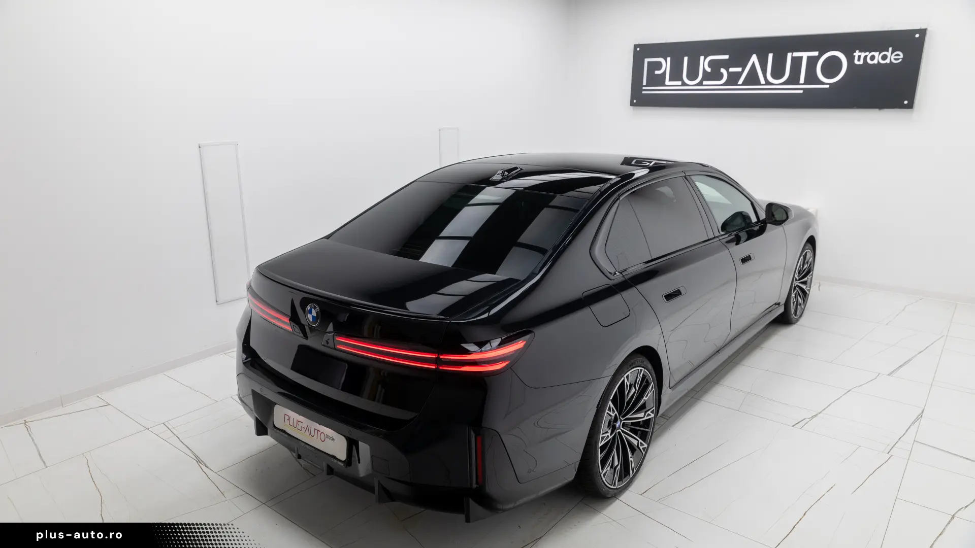BMW 740 xDrive  IN STOC