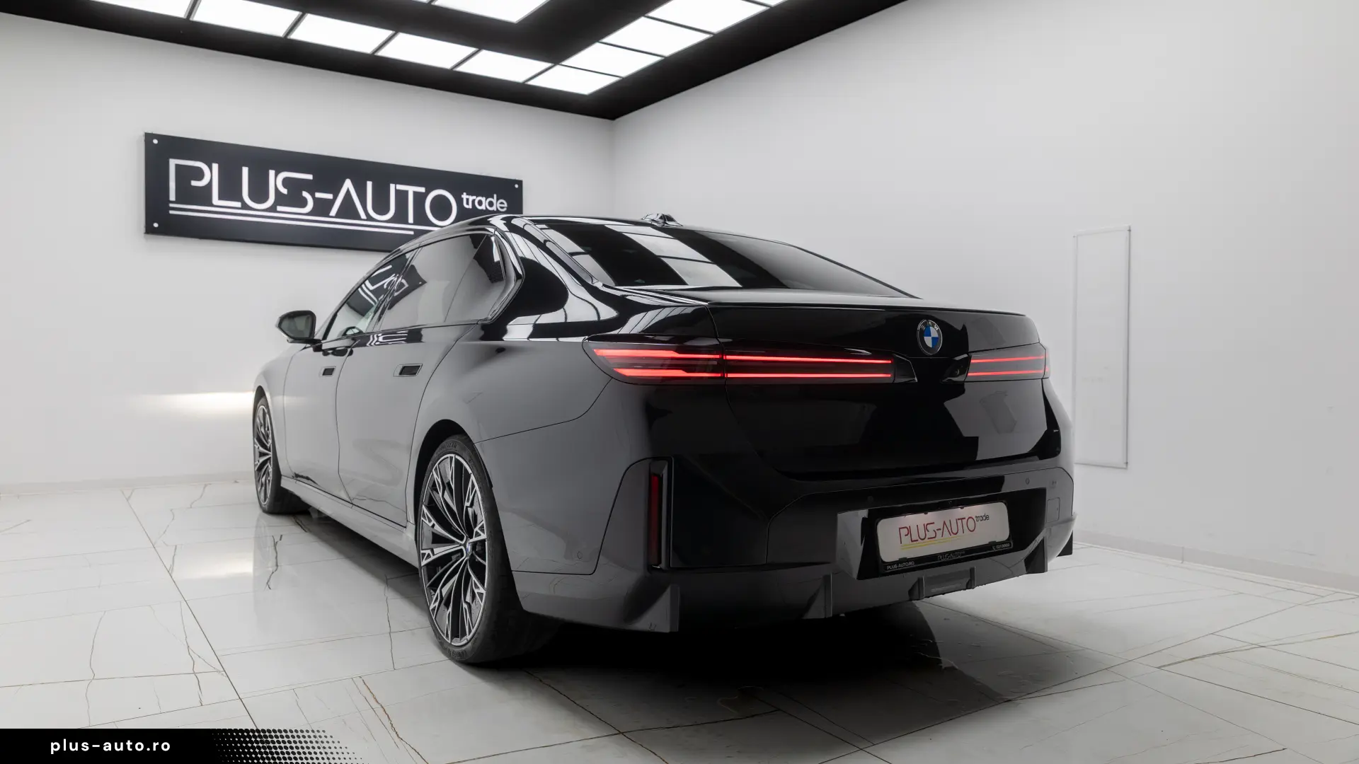 BMW 740 xDrive  IN STOC