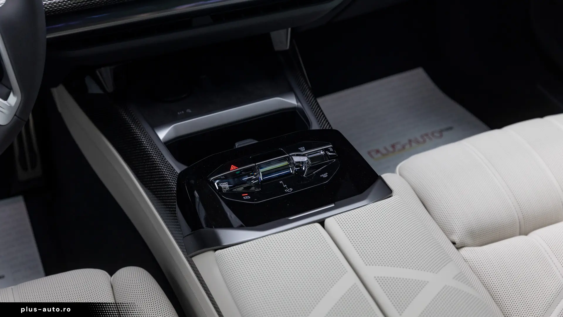 BMW 740 xDrive  IN STOC