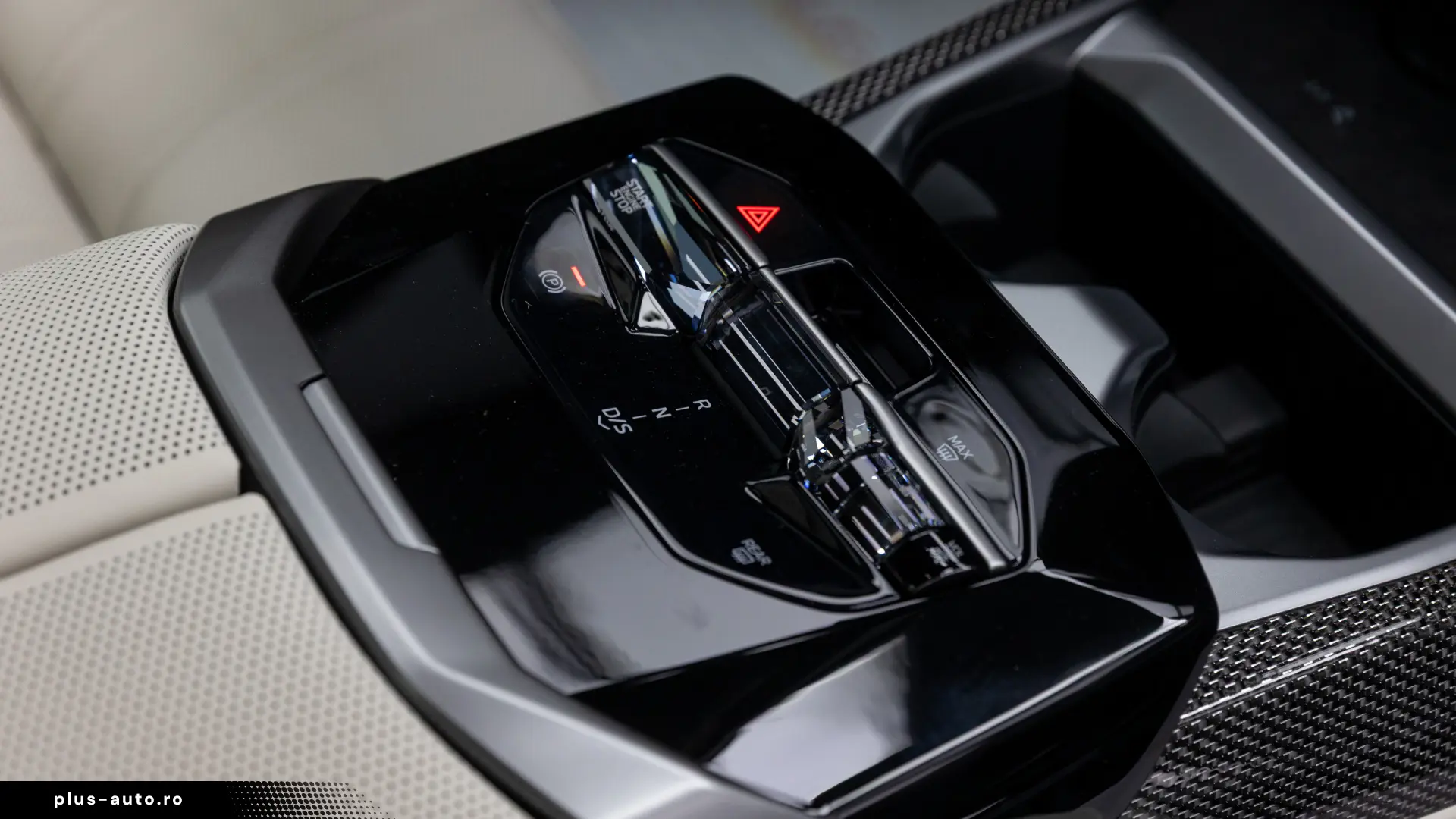 BMW 740 xDrive  IN STOC
