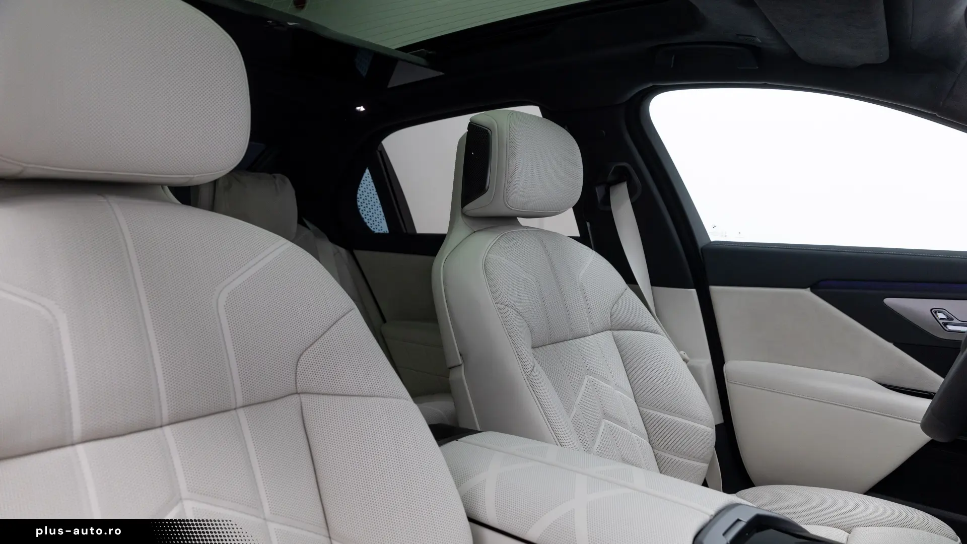 BMW 740 xDrive  IN STOC