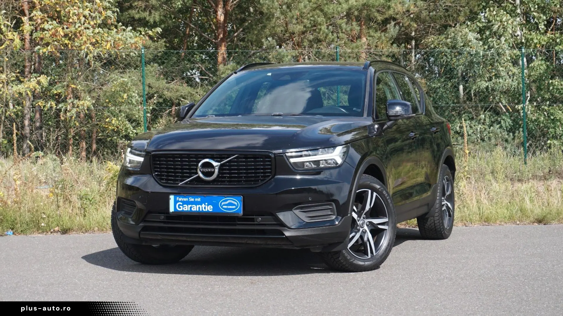 VOLVO XC40 T3 R-Design