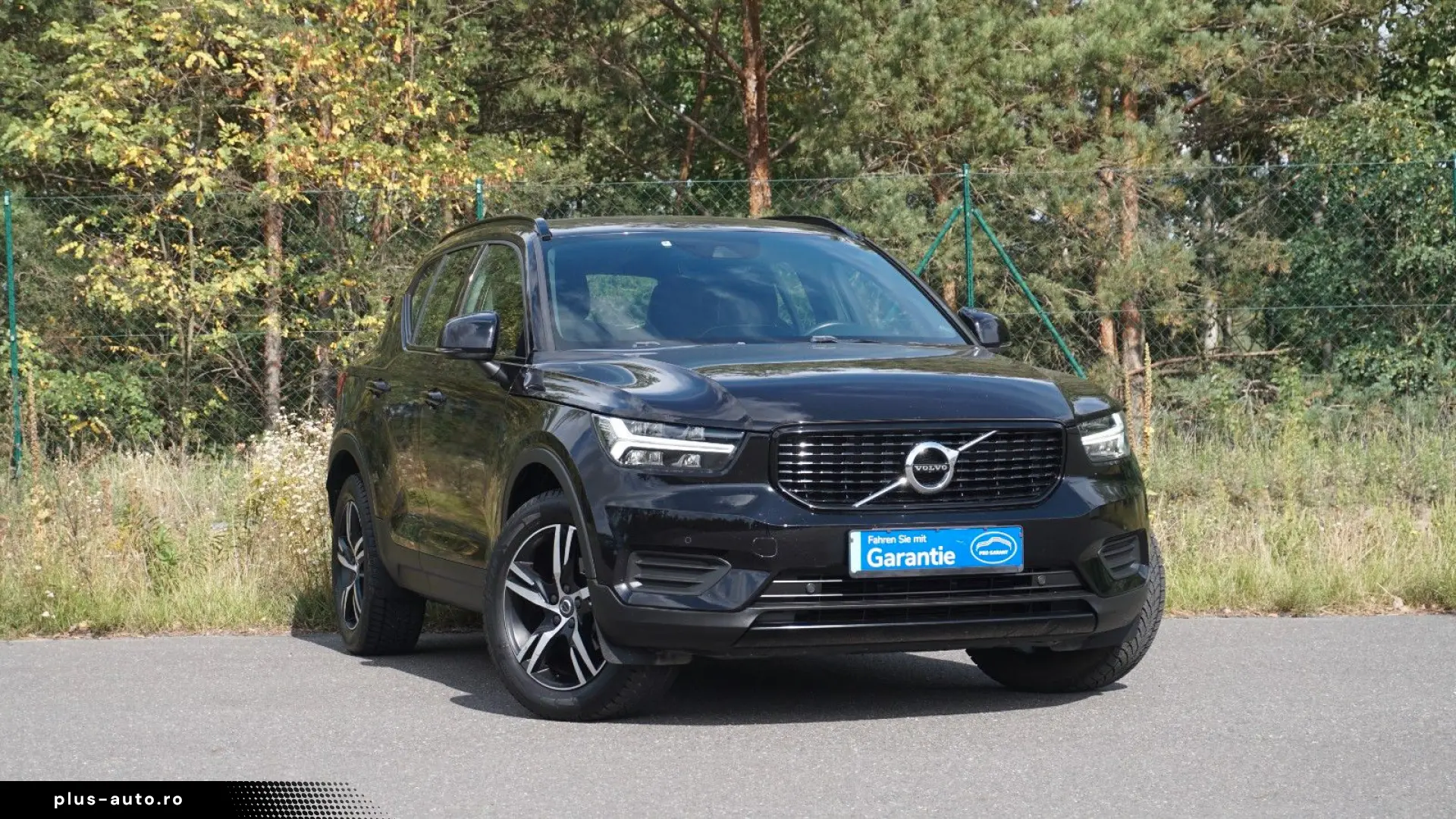 VOLVO XC40 T3 R-Design