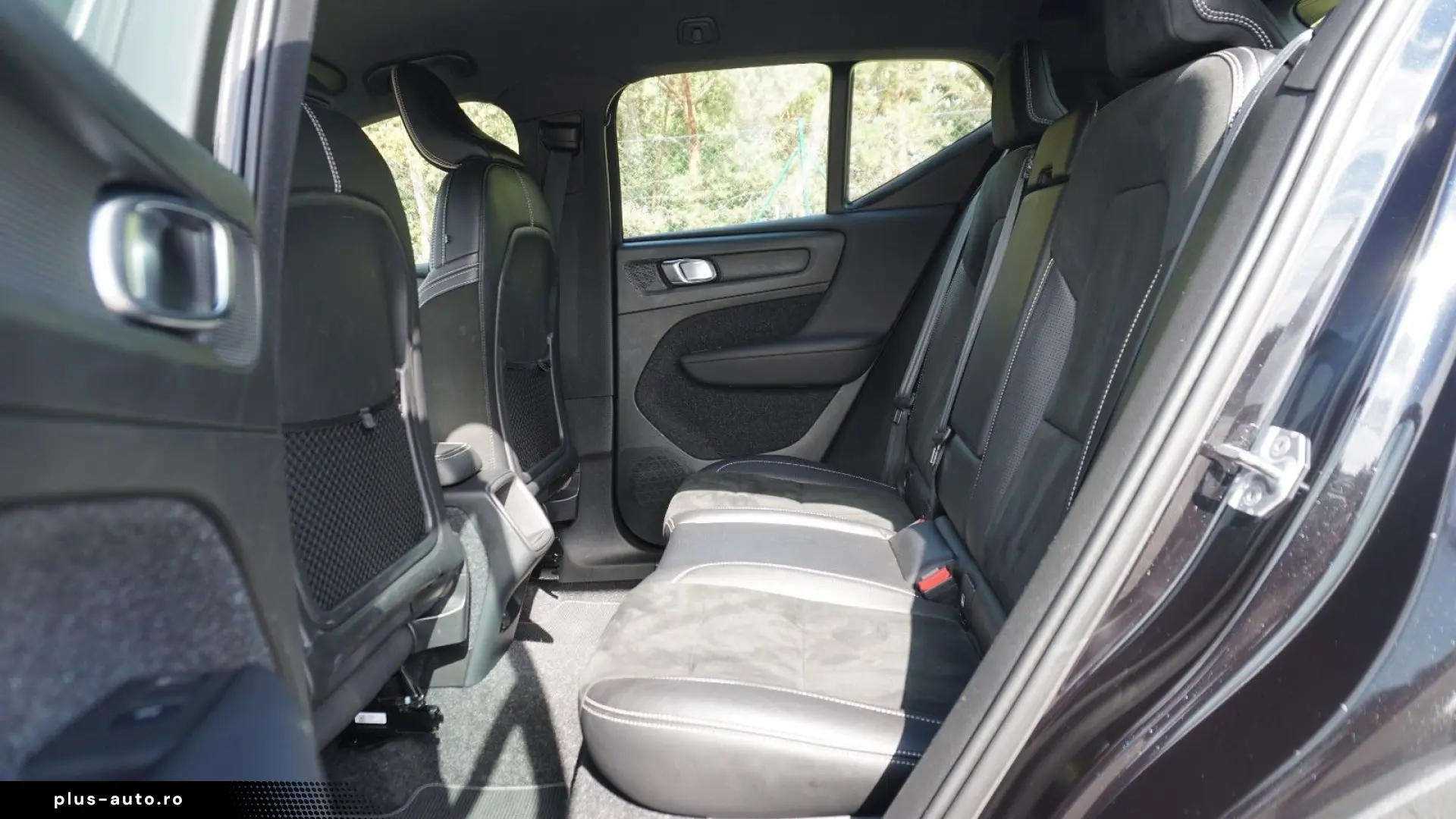 VOLVO XC40 T3 R-Design