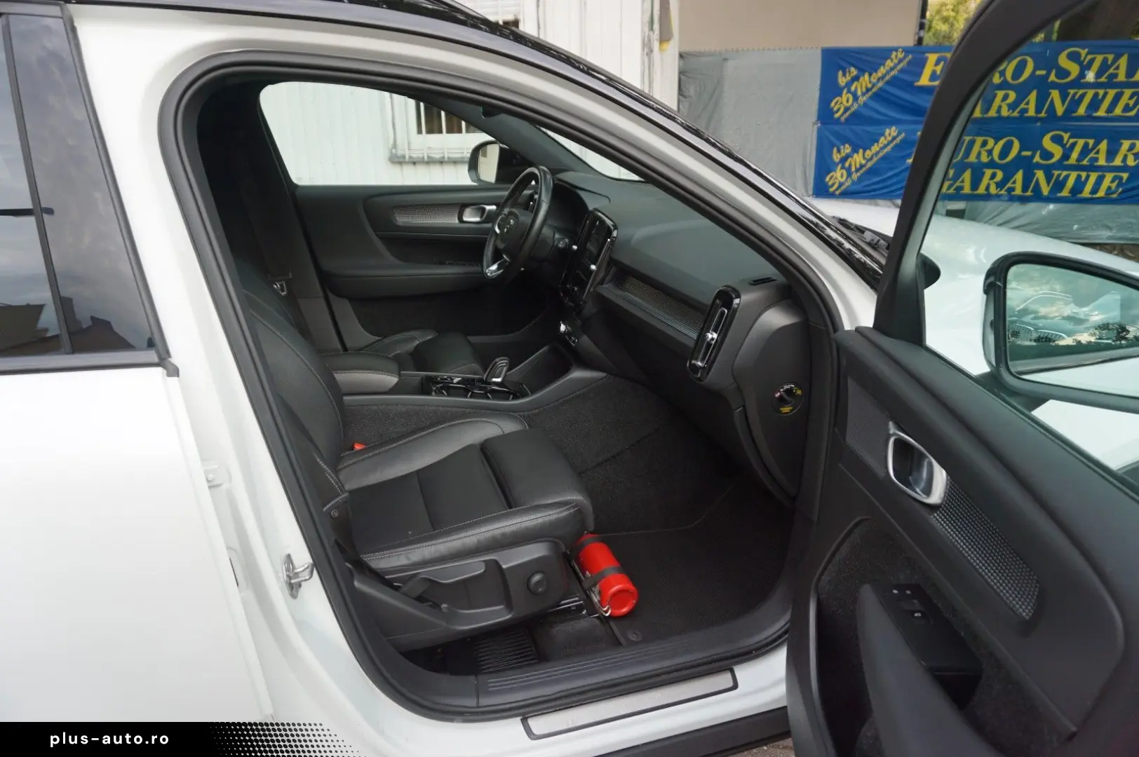 VOLVO XC40 T3 R Design Geartronic SHZ KAM NAVI APP