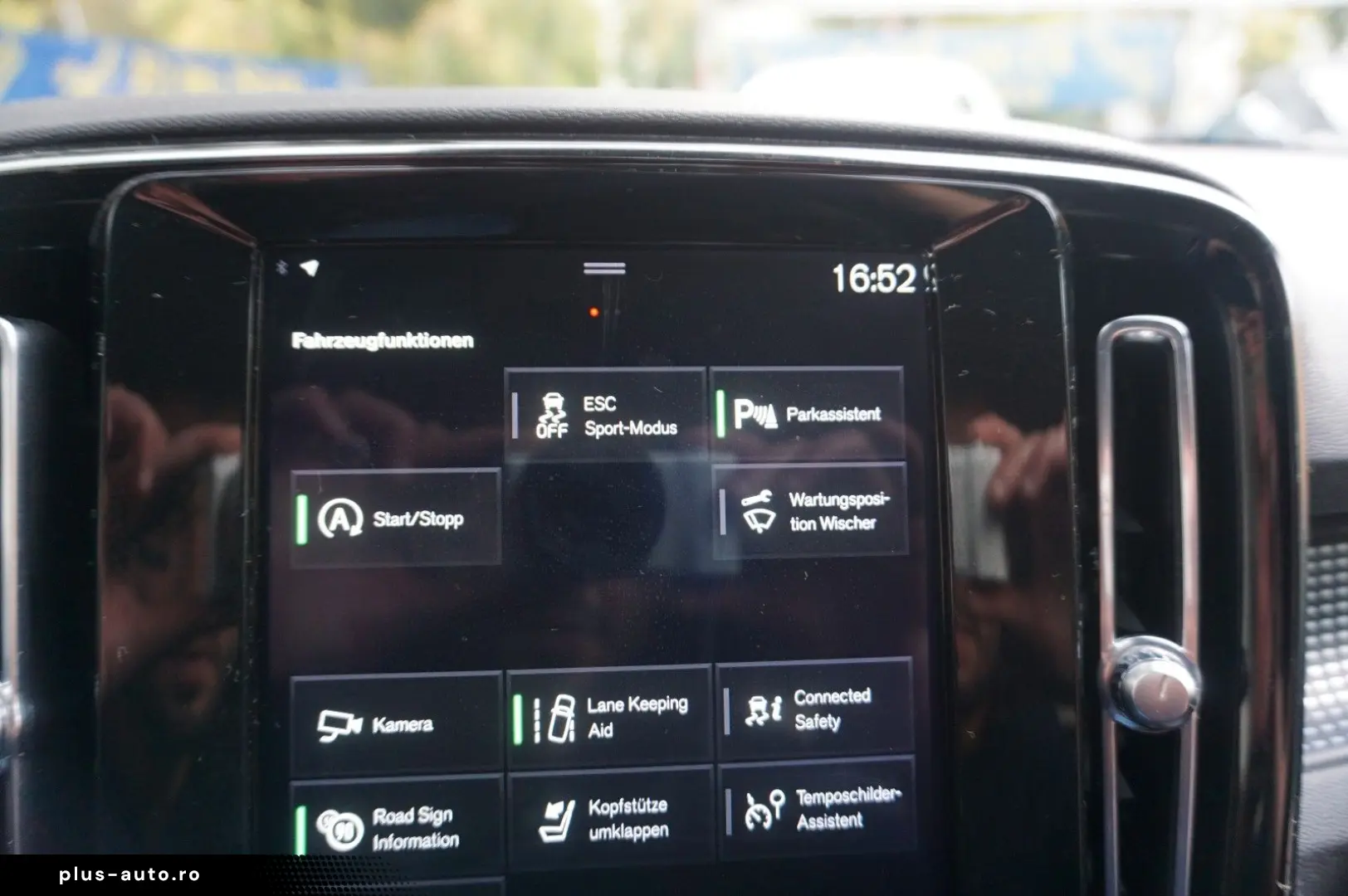 VOLVO XC40 T3 R Design Geartronic SHZ KAM NAVI APP