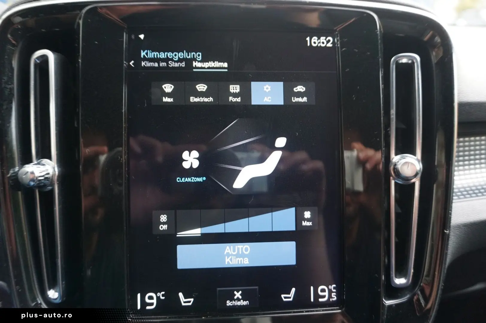 VOLVO XC40 T3 R Design Geartronic SHZ KAM NAVI APP