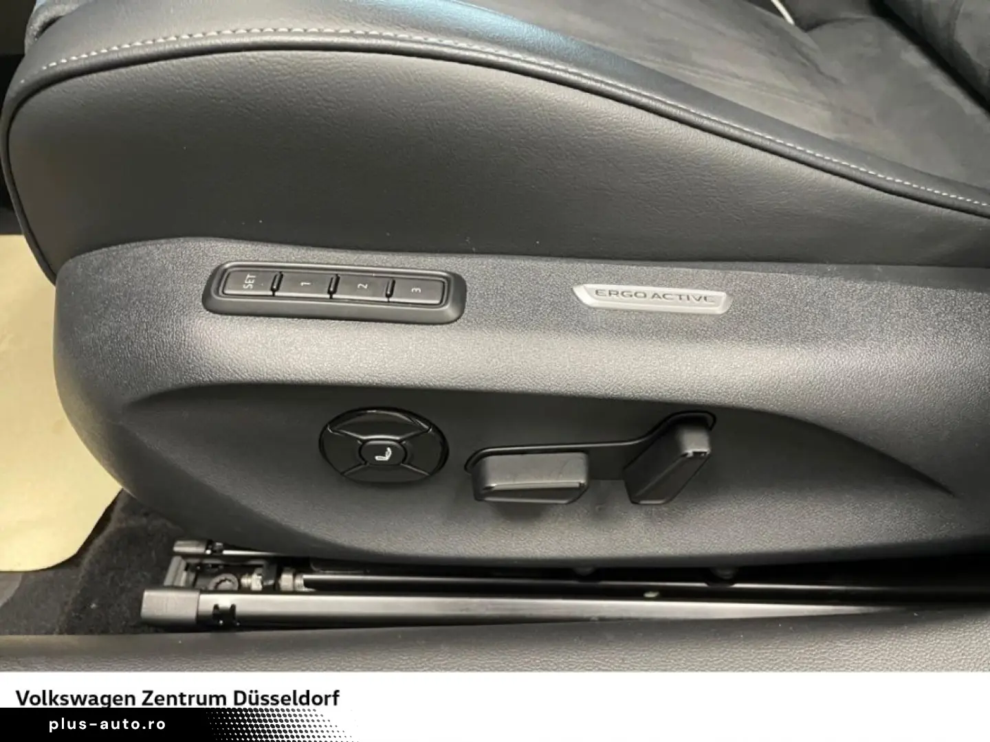 VW Passat Variant Business 2.0 TDI DSG Kamera