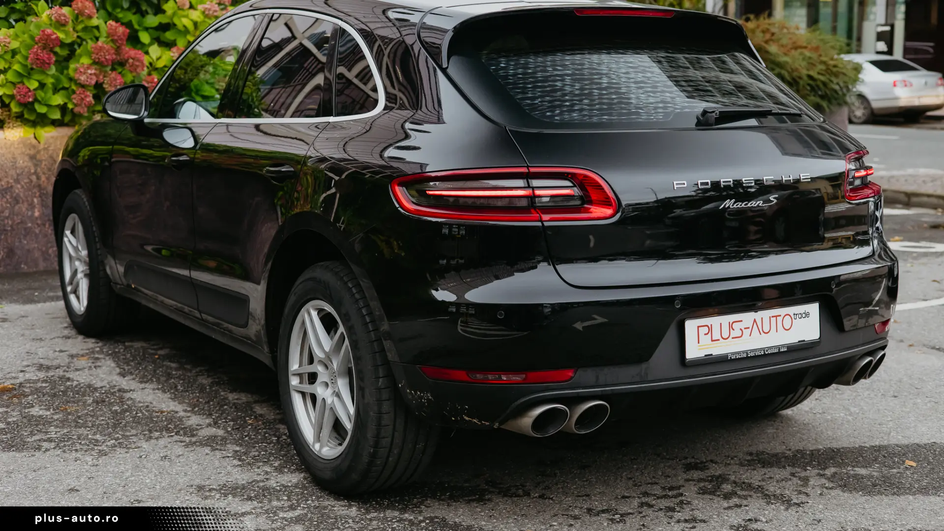 Porsche Macan S