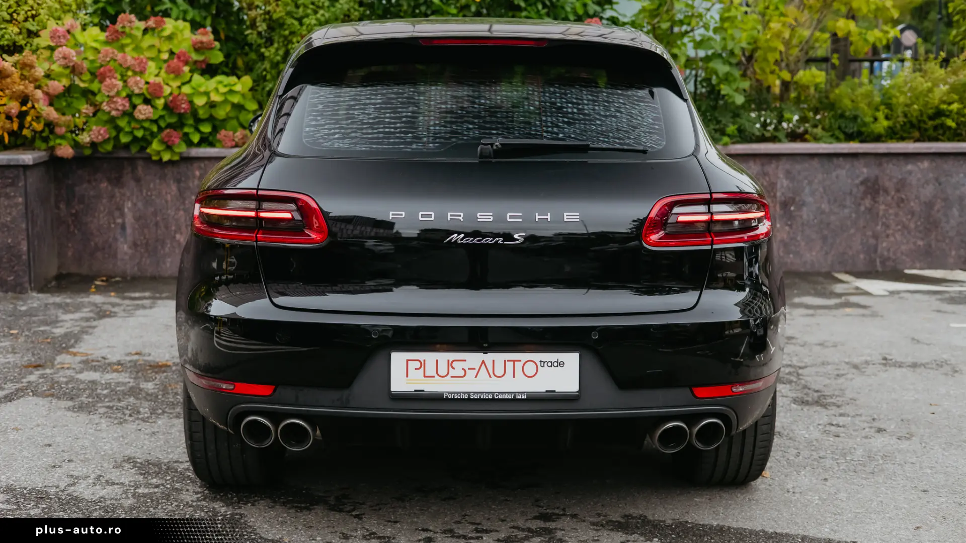 Porsche Macan S