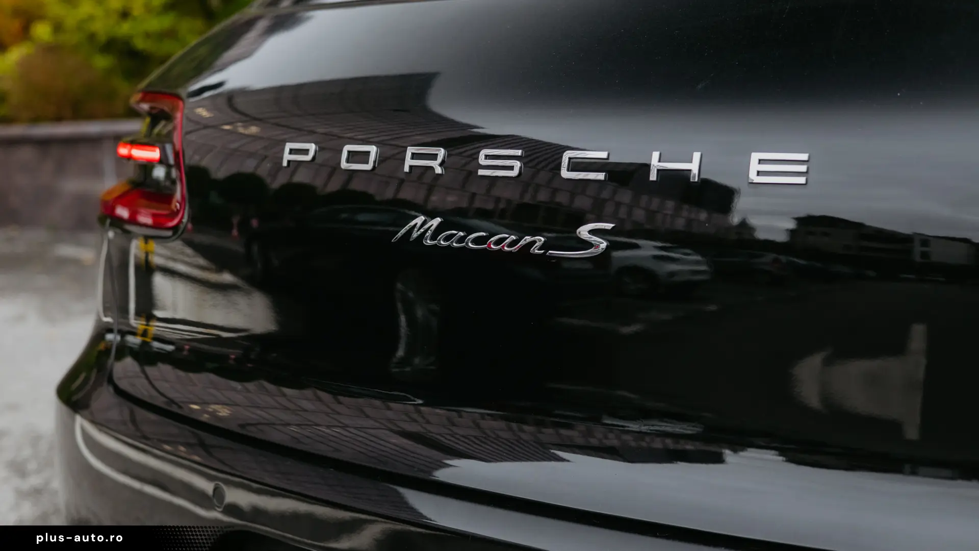Porsche Macan S