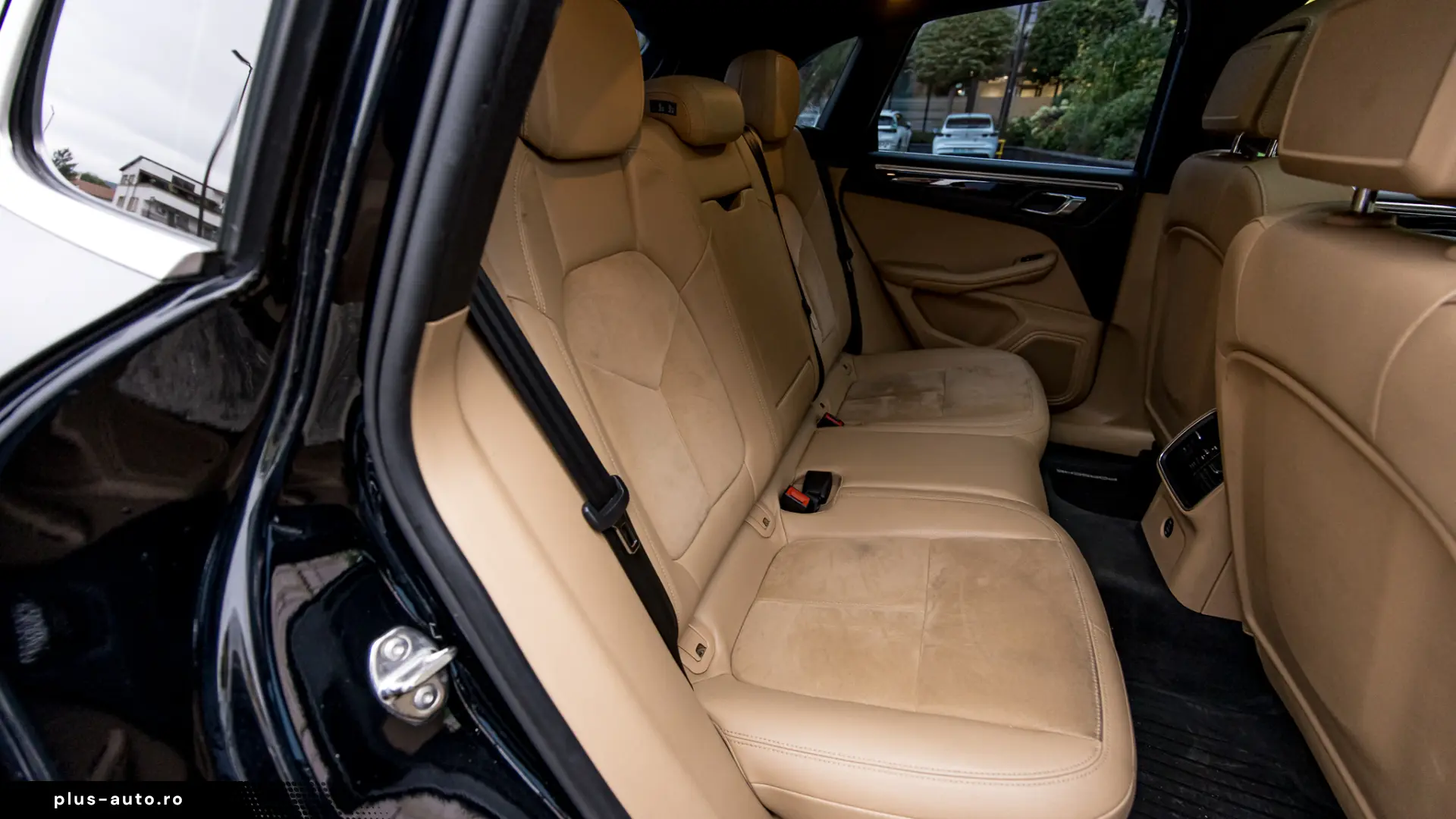 Porsche Macan S