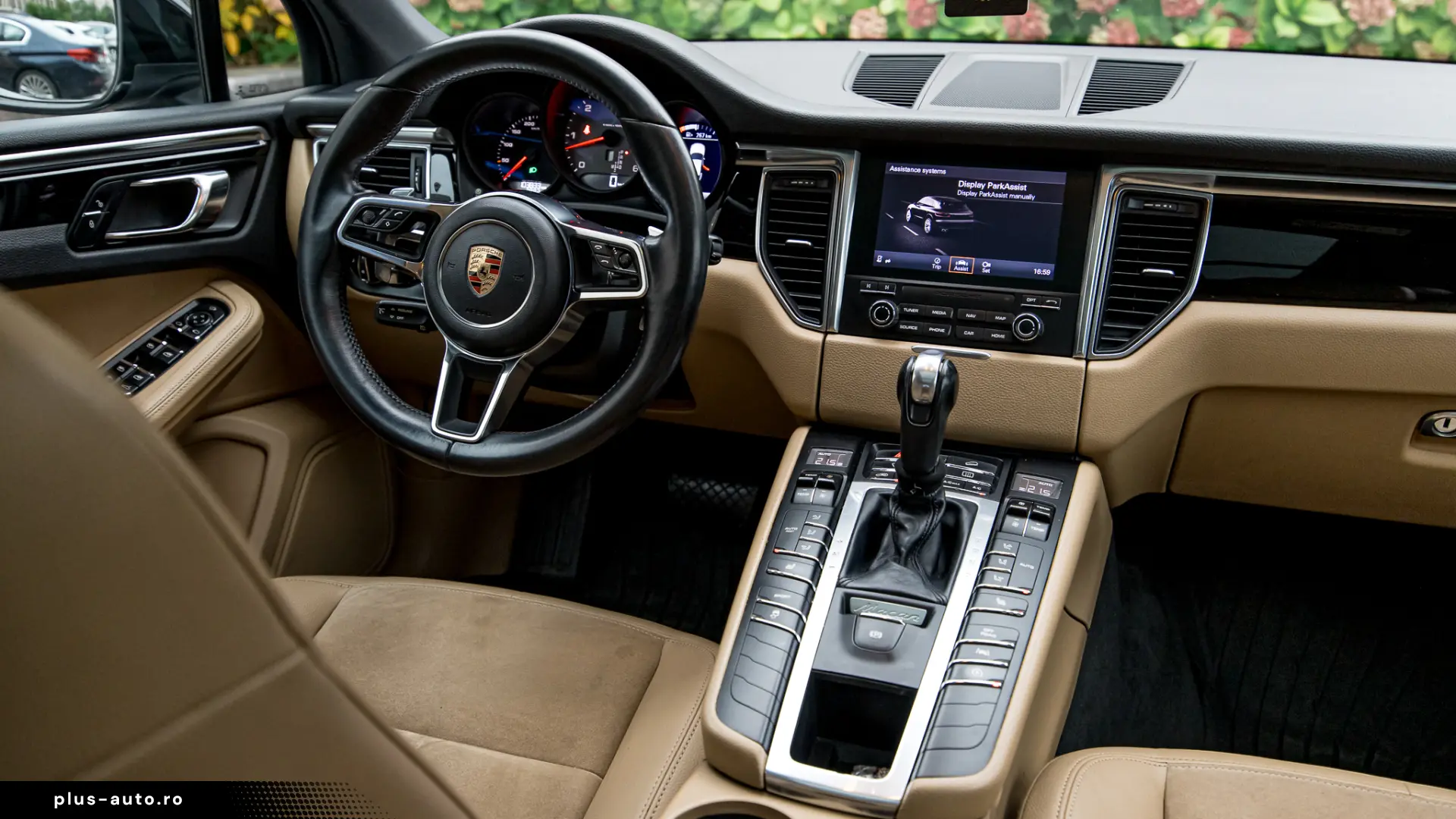 Porsche Macan S