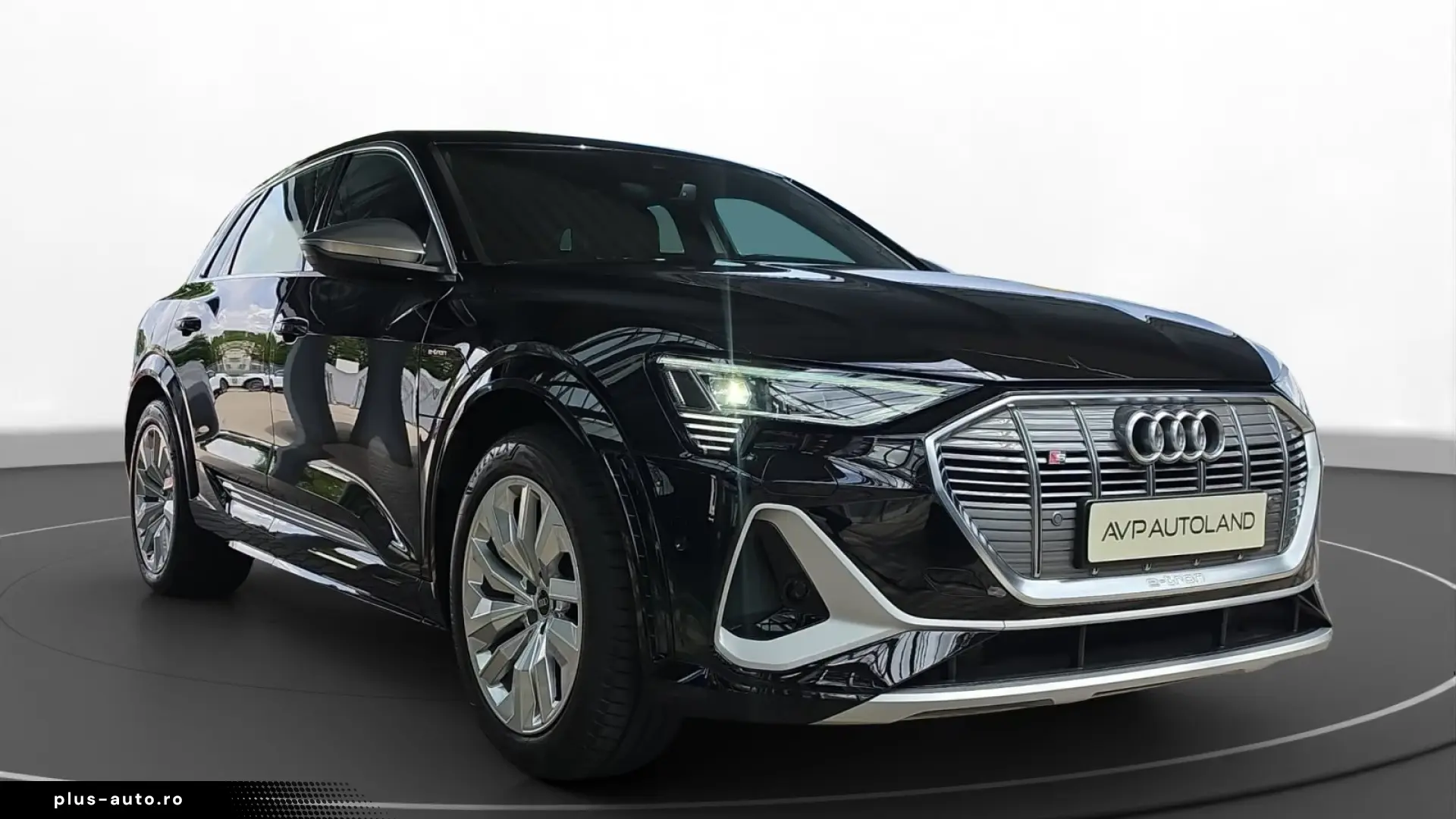Audi e-tron S quattro AIR SUSPENSION • MATRIX LED