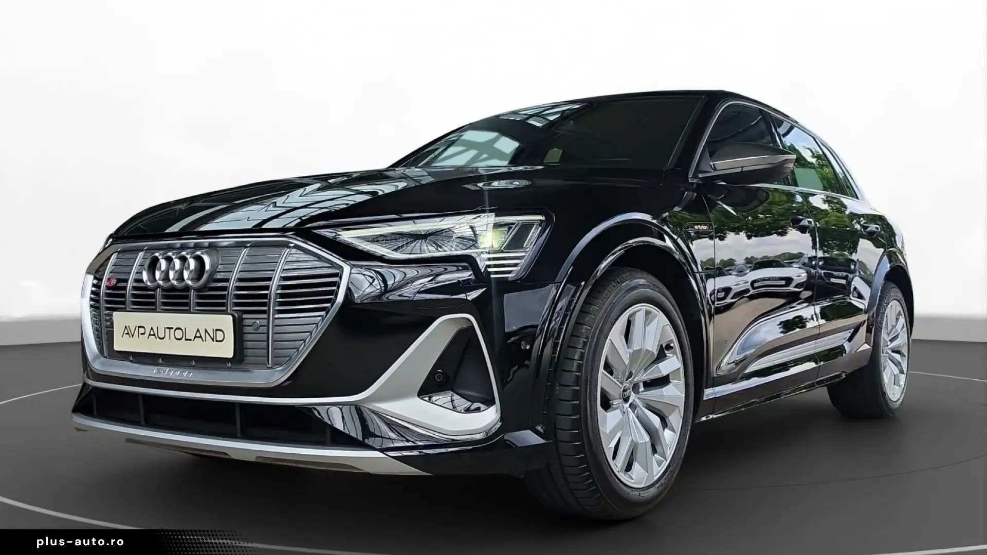 Audi e-tron S quattro AIR SUSPENSION • MATRIX LED