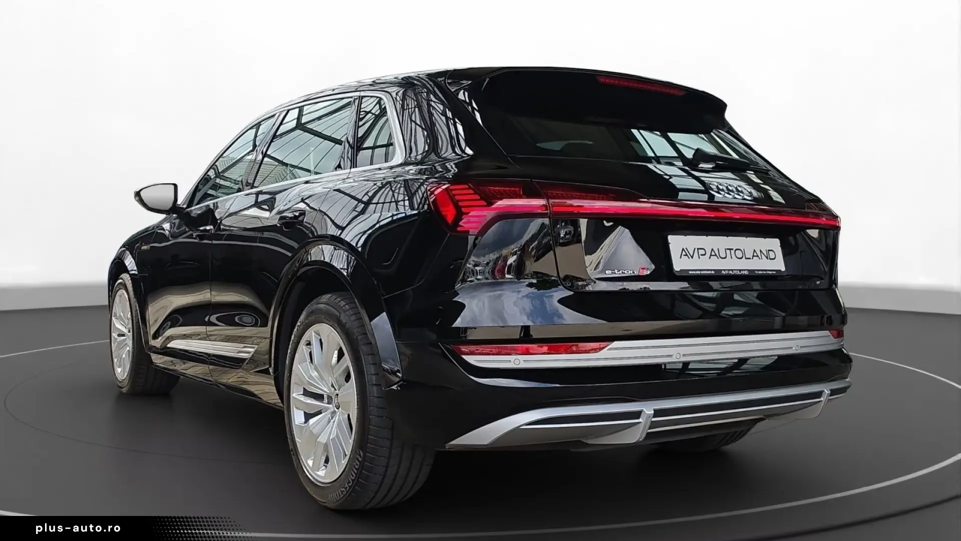 Audi e-tron S quattro AIR SUSPENSION • MATRIX LED