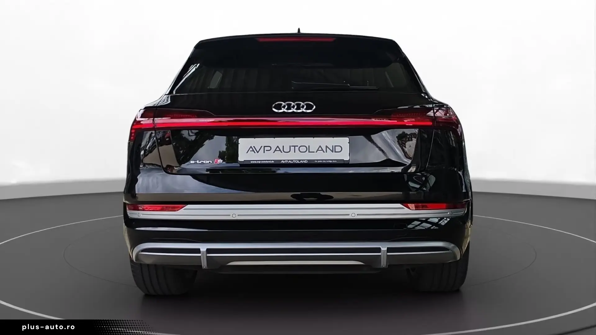 Audi e-tron S quattro AIR SUSPENSION • MATRIX LED