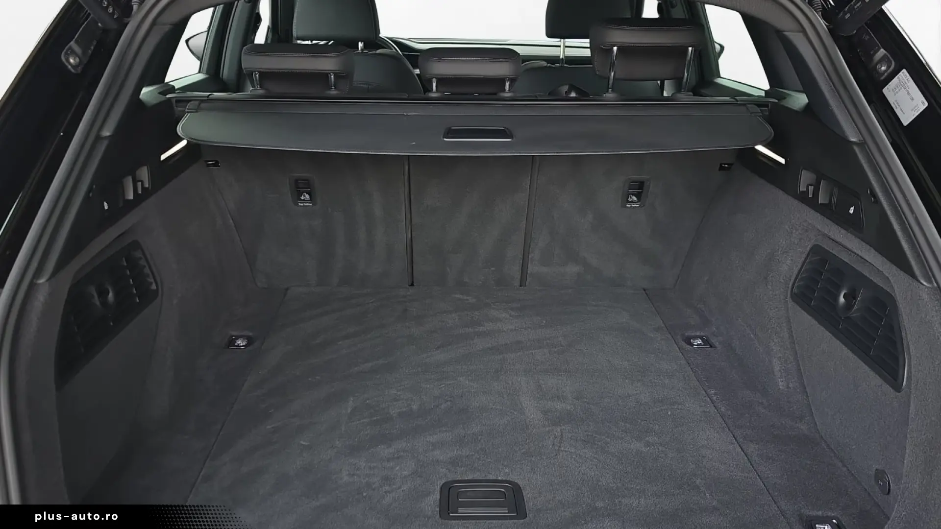 Audi e-tron S quattro AIR SUSPENSION • MATRIX LED