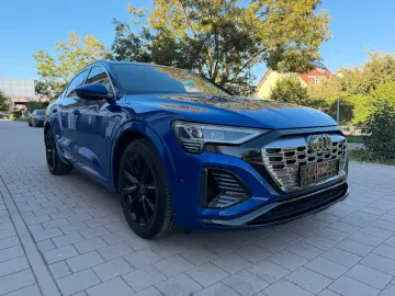 Audi Q8 e-tron 55 quattro Sportback S LINE